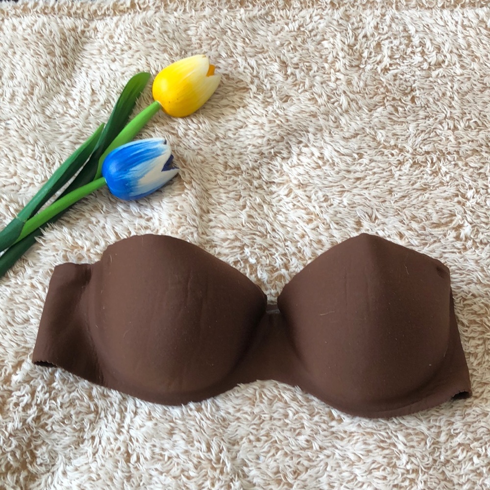 Victoria’s Secret Angels Secret Embrace strapless